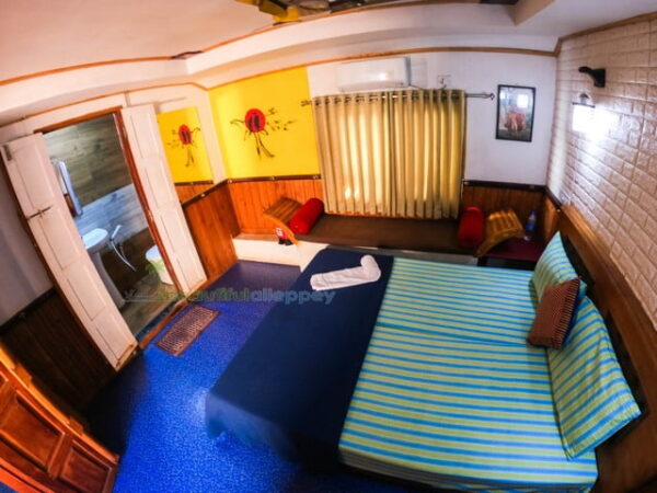 Houseboat Bedroom