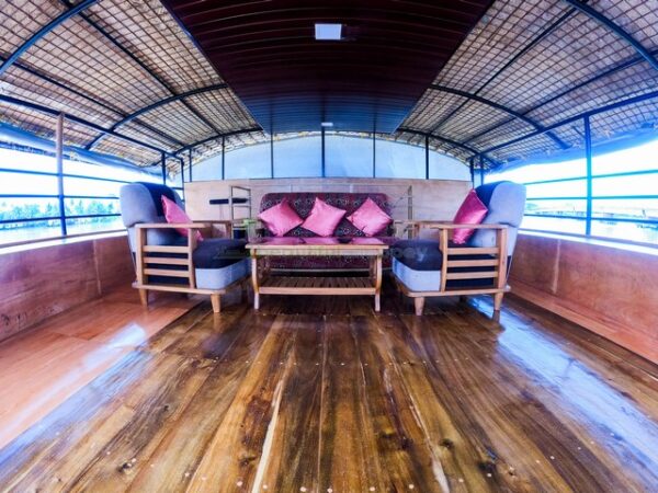 houseboat in alleppey