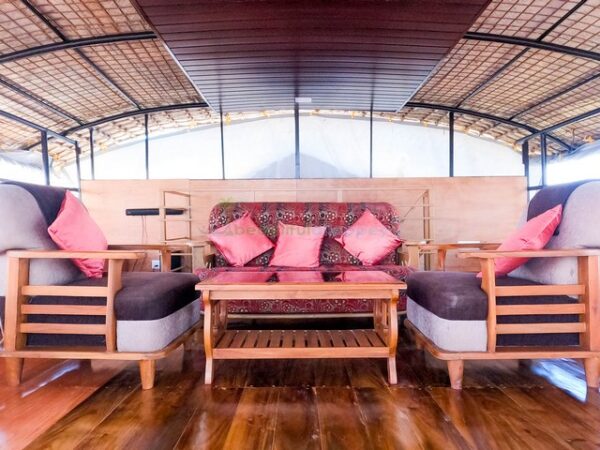 uper-deck-houseboat