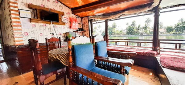 one-bedroom-houseboat-alleppey