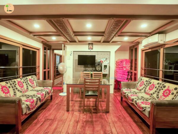One Bedroom Premium Houseboat Code: BNU01 - Image 5