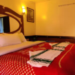 deuxe houseboat bedroom