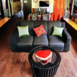 deluxe one bedroom houseboat alleppey