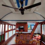 one bedroom houseboat