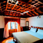 houseboat bedroom