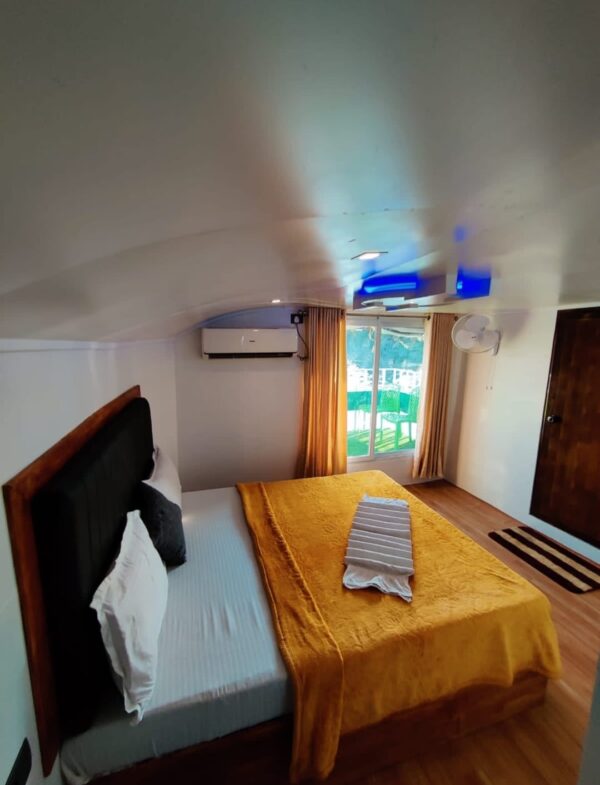 Three Bedroom Houseboat | BGRH03 - Image 3
