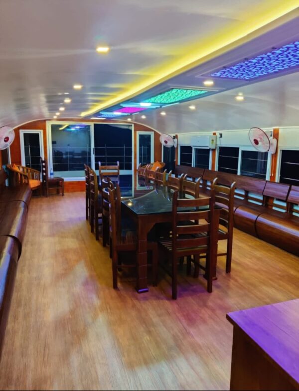 Three Bedroom Houseboat | BGRH03 - Image 7