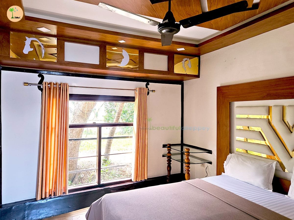 holiday_home_boathouse_kerala_premium