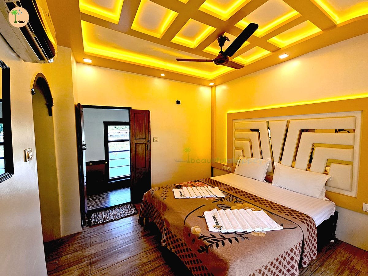 holiday_home_boathouse_kerala