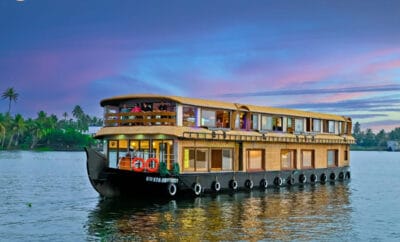 Six Bedroom Luxury Houseboat with Upper Deck IND06