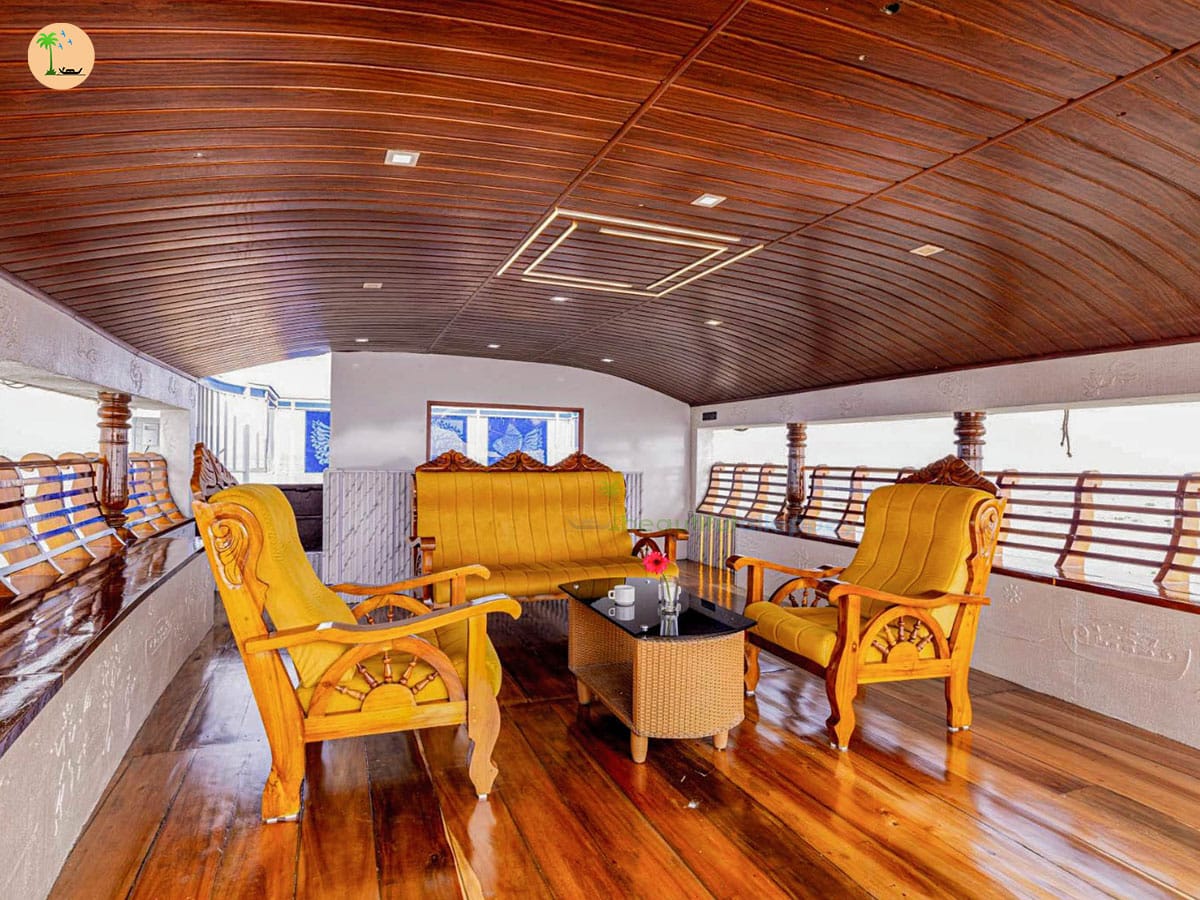 Two Bedroom Ultra Premium Houseboat with Upper Deck FIY02