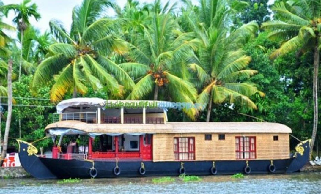 2 Bedroom Kerala Houseboat