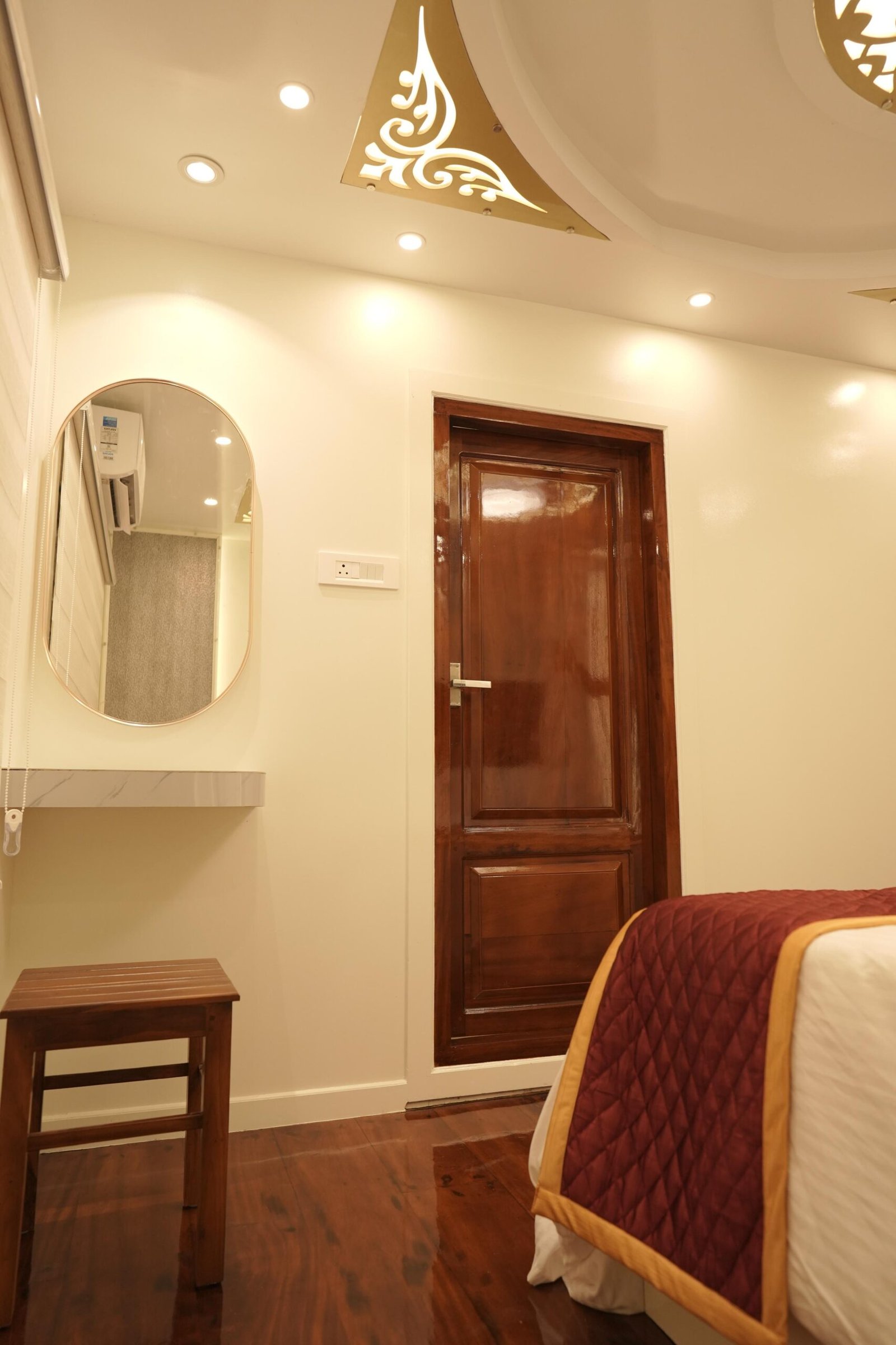 5 Bedroom alleppey boathouse