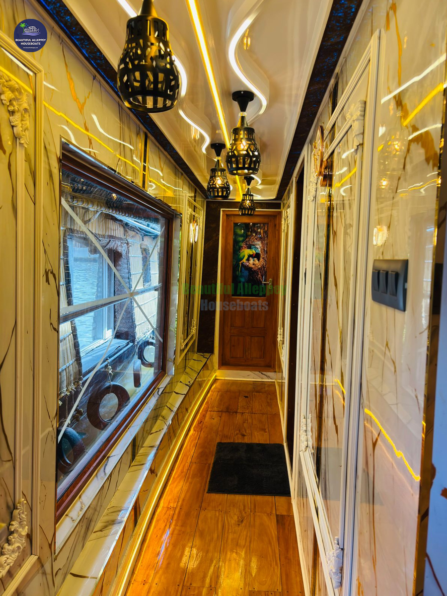 side path of a 1 bedroom houseboat premium